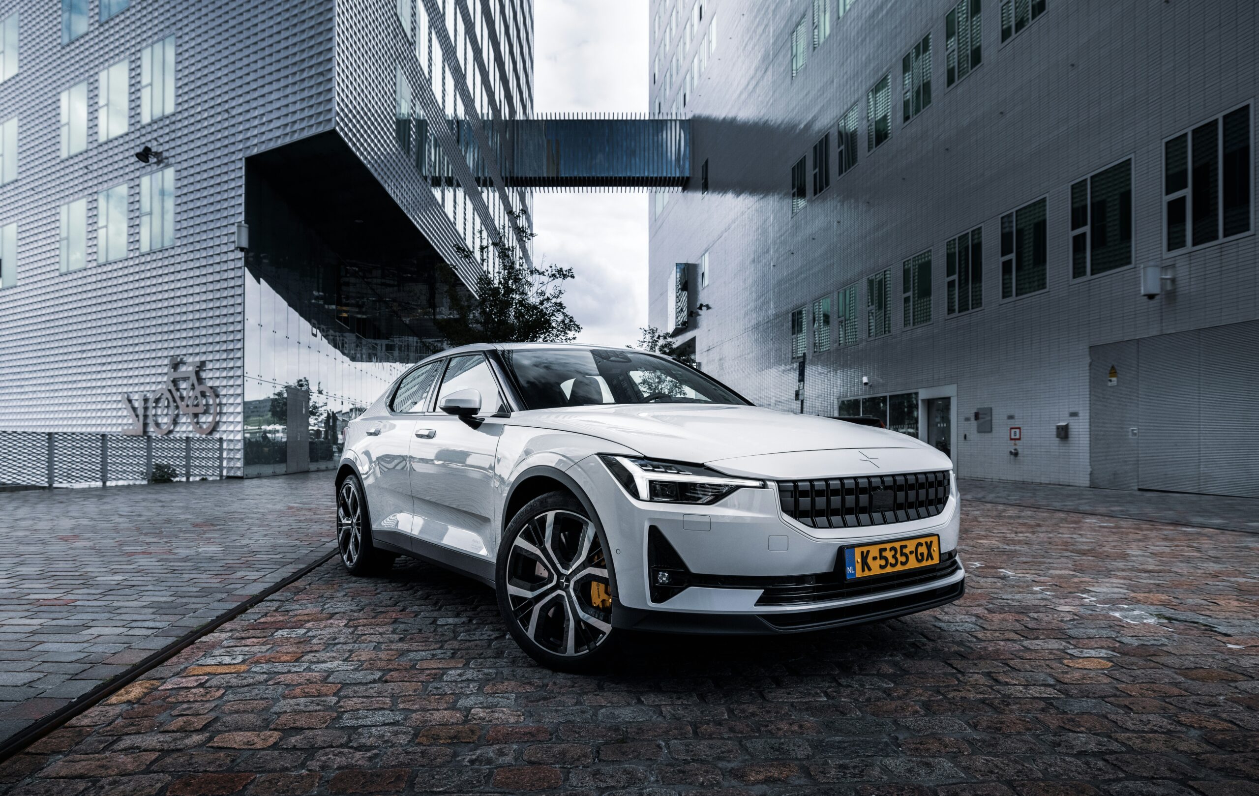 Polestar 2
