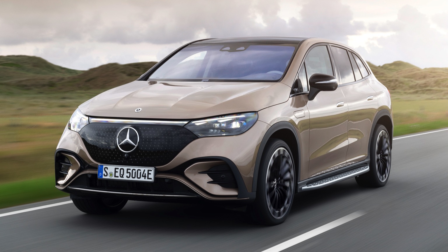 Mercedes-Benz EQE SUV