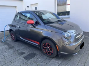 TEST: Fiat 500e z USA (24 kWh, 2013–2019) — Tani elektryk z Kalifornii. Czy sprowadzany z USA Fiat 500e to okazja czy pułapka?