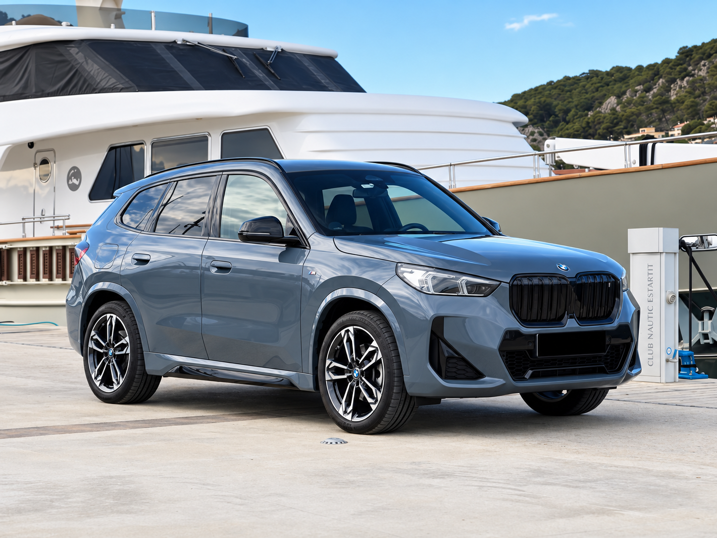 TEST: BMW iX1 xDrive30 (66,5 kWh) — Najmniejszy elektryk z Monachium po dwóch latach. Czy iX1 wciąż zasługuje na miano najlepszego kompaktowego SUV-a premium?
